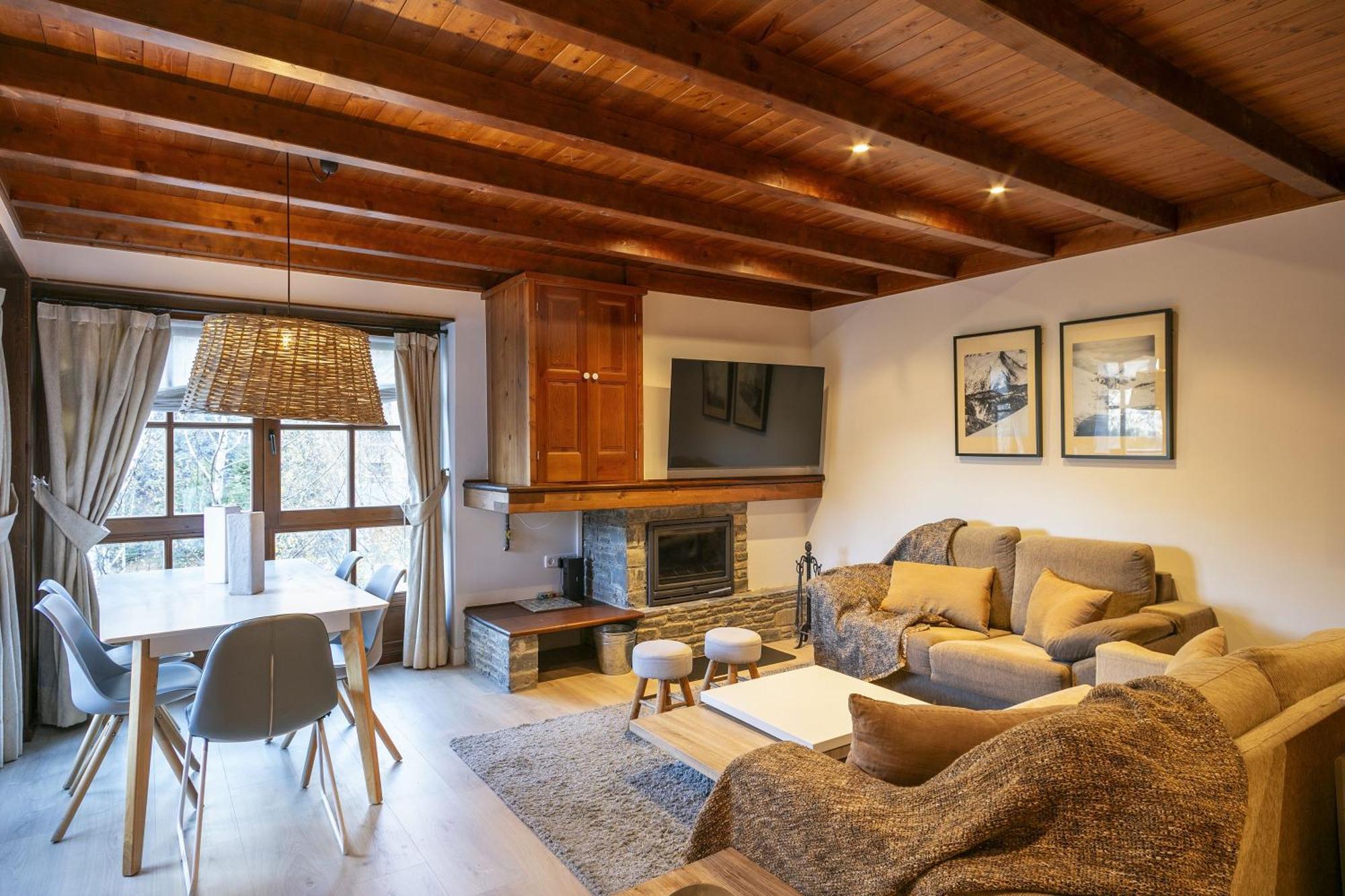Luderna - Apartamento Val De Ruda A5 Orla Baqueira Beret Exteriör bild
